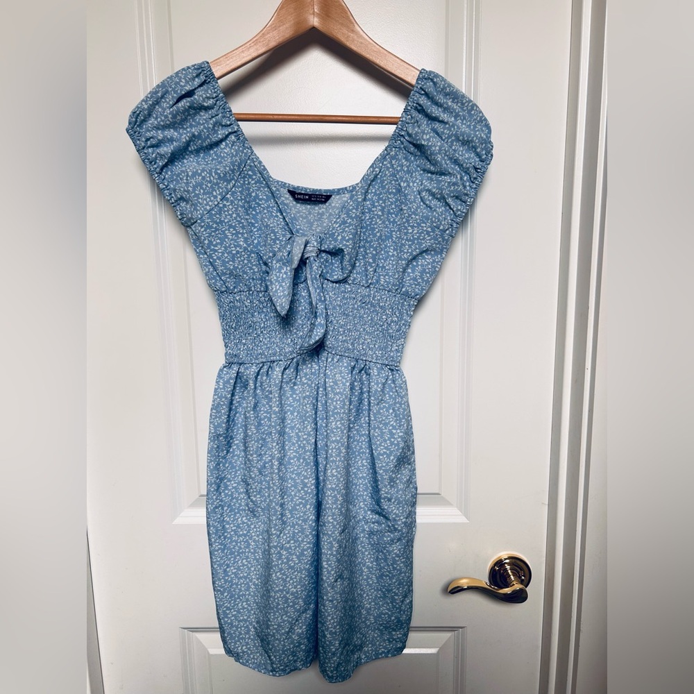SHEIN Blue Floral Tie-Front Mini Dress - Smocked Waist - Puff Sleeves